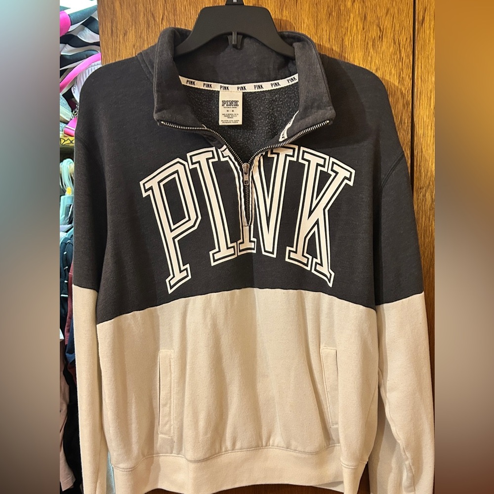 VS PINK COLORBLOCK SWEATSHIRT SIZE MED